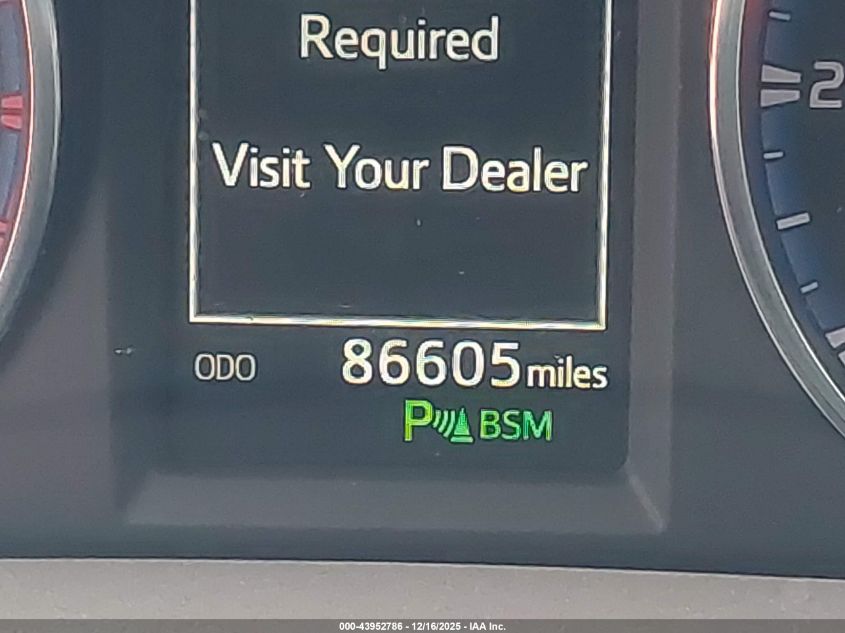 2018 Toyota Rav4 Platinum VIN: 2T3DFREV5JW770071 Lot: 43952786