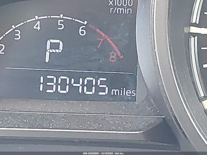 2018 Mazda Mazda3 Touring VIN: 3MZBN1L3XJM272248 Lot: 43952809