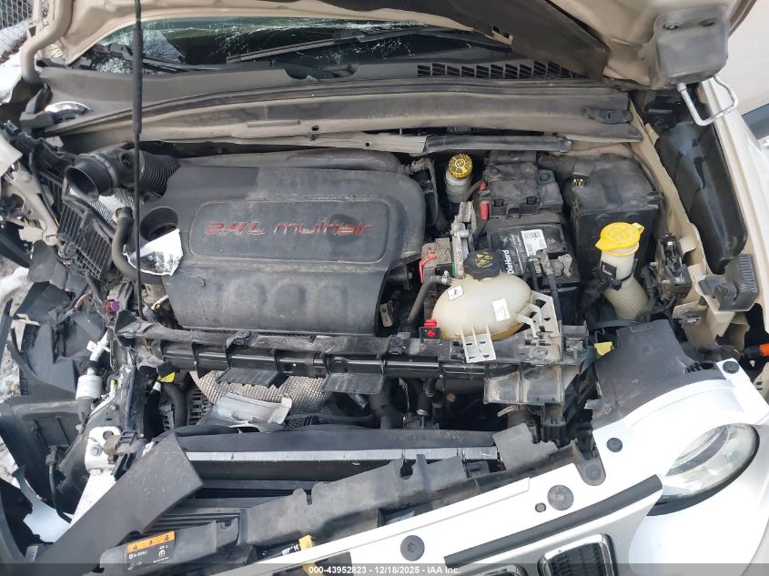 2016 Jeep Renegade Limited VIN: ZACCJBDT0GPC93137 Lot: 43952823