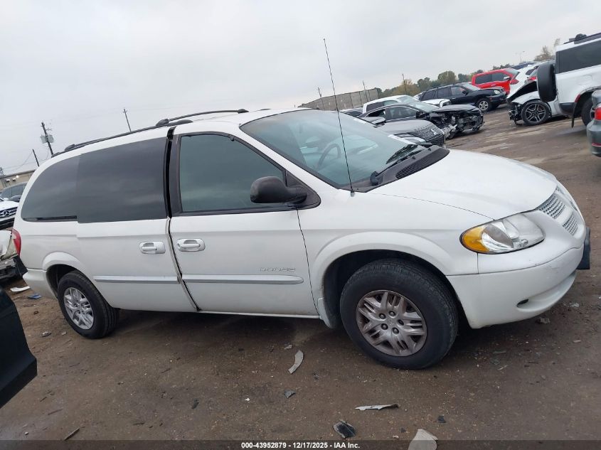 2001 Dodge Grand Caravan Sport VIN: 2B8GP44G71R177804 Lot: 43952879