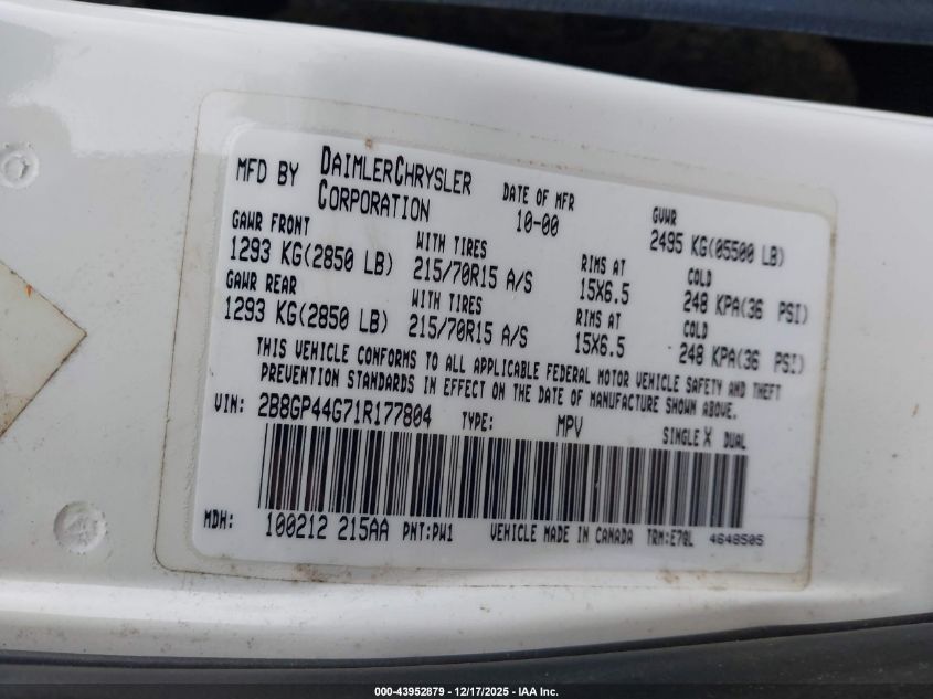 2001 Dodge Grand Caravan Sport VIN: 2B8GP44G71R177804 Lot: 43952879