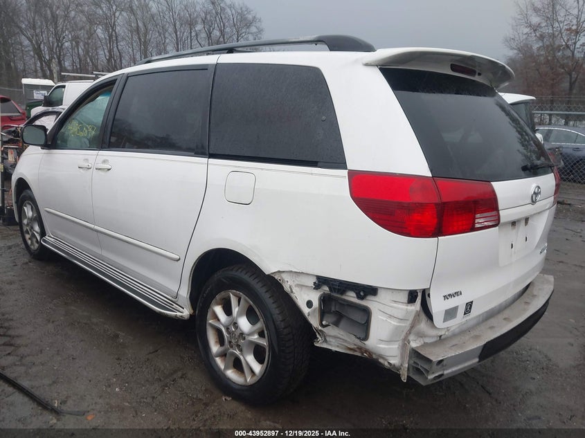 2005 Toyota Sienna Le