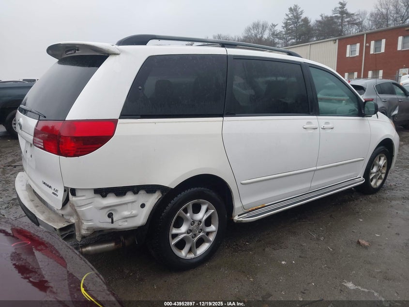 2005 Toyota Sienna Le