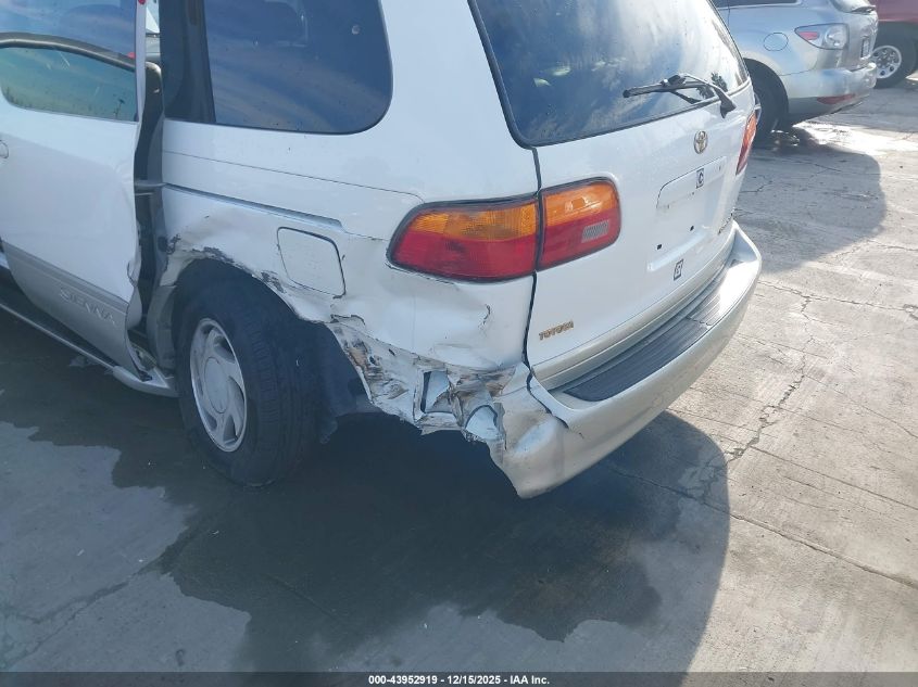 2000 Toyota Sienna Xle VIN: 4T3ZF13C5YU210781 Lot: 43952919