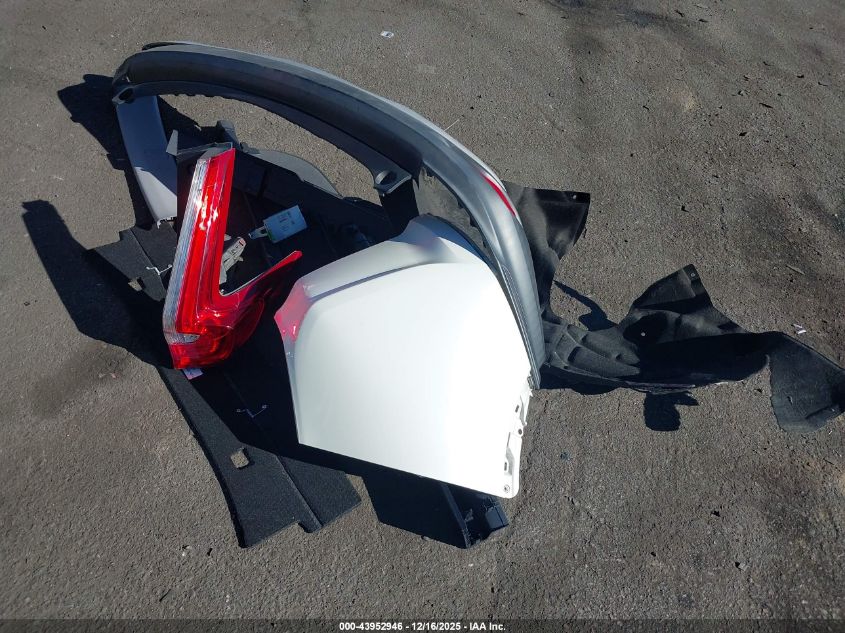 2018 Honda Cr-V Ex-L/Ex-L Navi VIN: 2HKRW1H87JH513031 Lot: 43952946