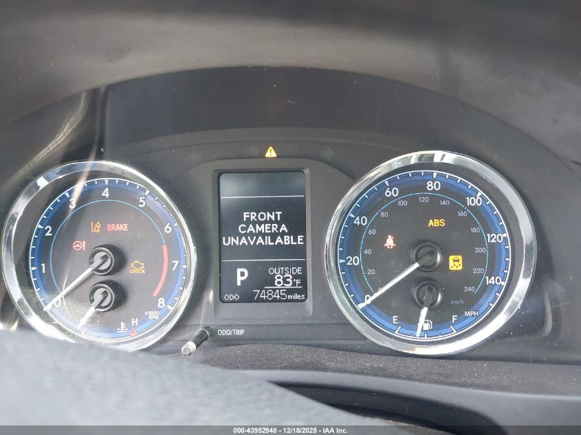 2017 Toyota Corolla Le VIN: 5YFBURHE3HP733601 Lot: 43952948