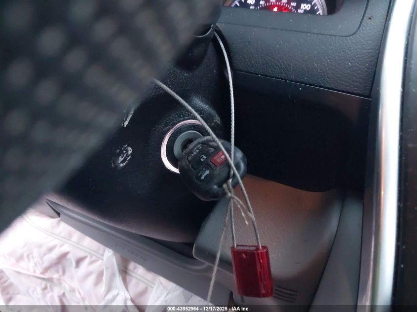 2017 Toyota Camry Le VIN: 4T1BF1FK9HU633702 Lot: 43952964