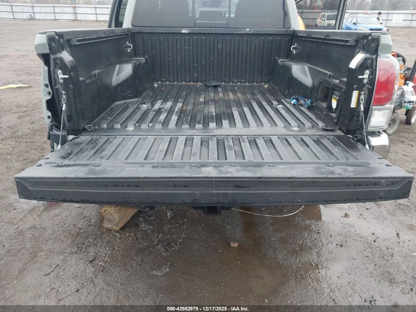 2022 Toyota Tacoma Trd Off Road VIN: 3TMCZ5AN9NM483406 Lot: 43952979