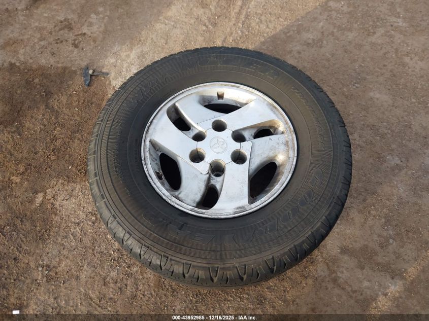 2004 Toyota Sequoia Sr5 V8 VIN: 5TDZT34A54S218280 Lot: 43952985