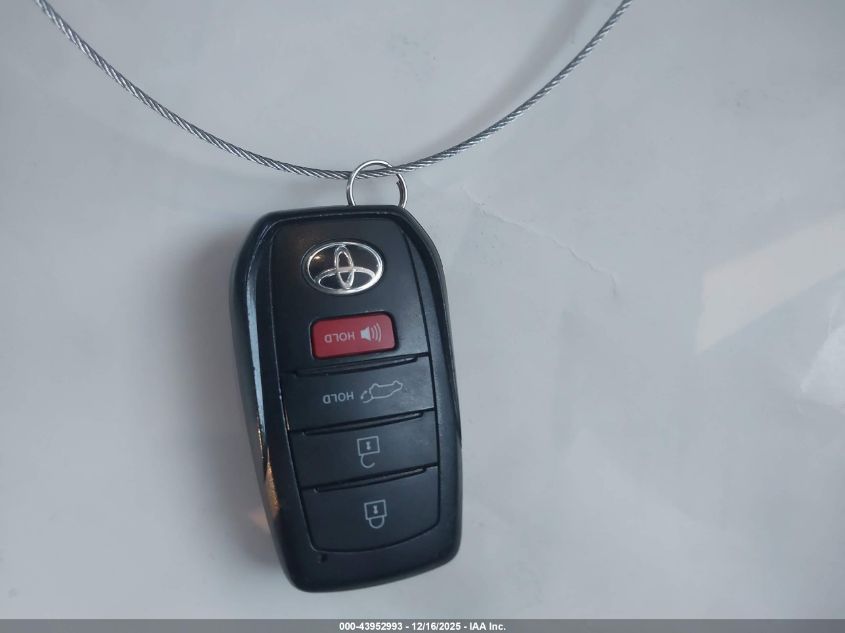 2022 Toyota Corolla Cross Xle VIN: 7MUDAAAG3NV018423 Lot: 43952993