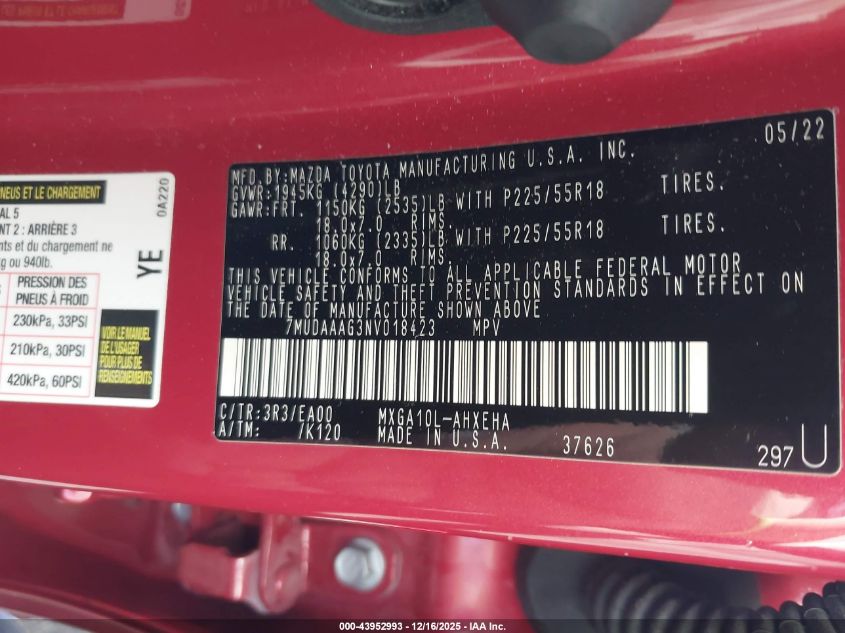 2022 Toyota Corolla Cross Xle VIN: 7MUDAAAG3NV018423 Lot: 43952993