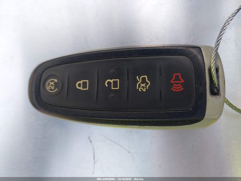 2017 Ford C-Max Energi Titanium VIN: 1FADP5FU4HL102910 Lot: 43952996