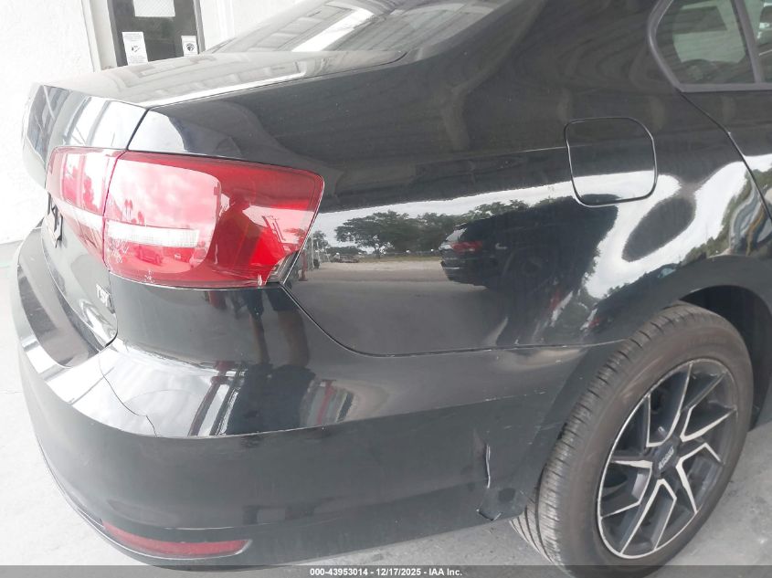 2016 Volkswagen Jetta 1.4T S VIN: 3VW267AJ5GM365768 Lot: 43953014