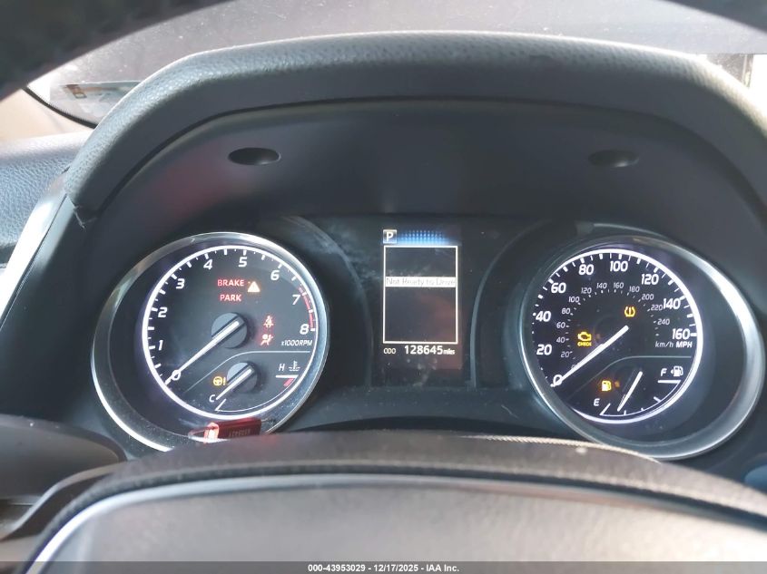 2018 Toyota Camry Se VIN: 4T1B11HK6JU606068 Lot: 43953029