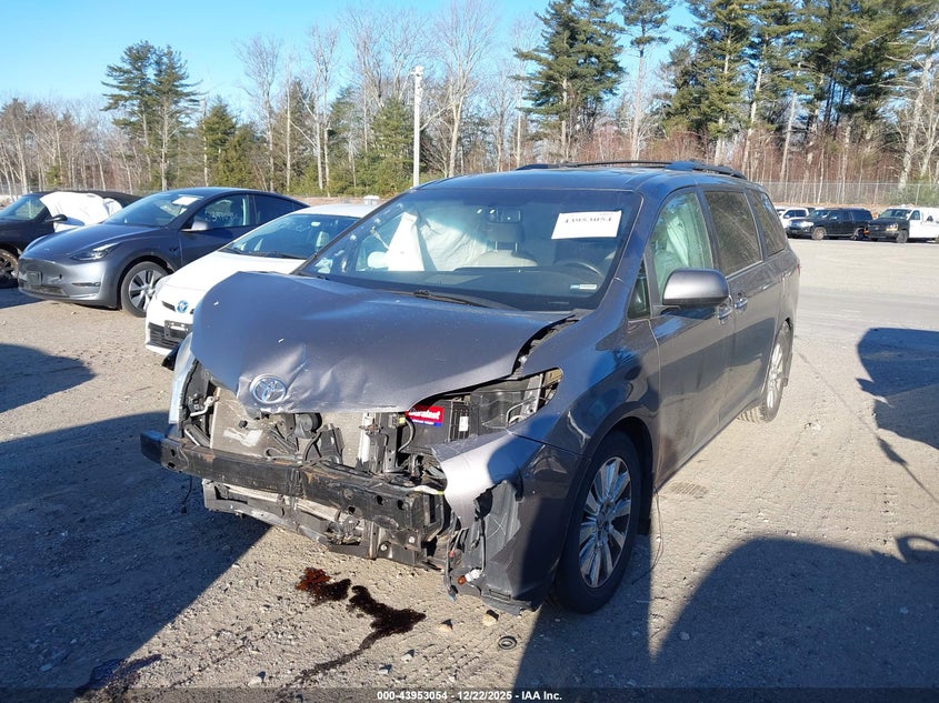 2017 Toyota Sienna Xle Premium 7 Passenger