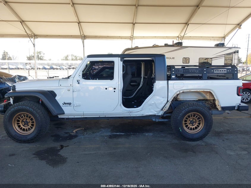 VIN 1C6HJTAG5LL126328 2020 JEEP GLADIATOR SPORT S 4X4