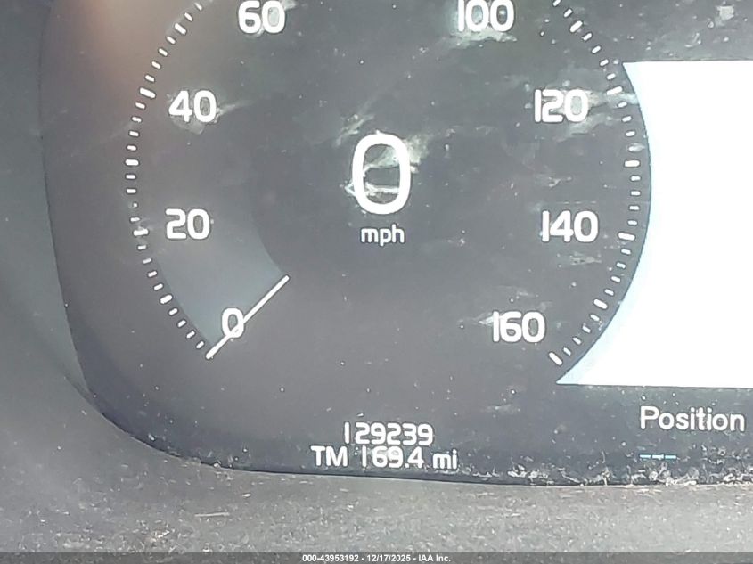 2018 Volvo Xc60 T6 Momentum VIN: YV4A22RK9J1044179 Lot: 43953192