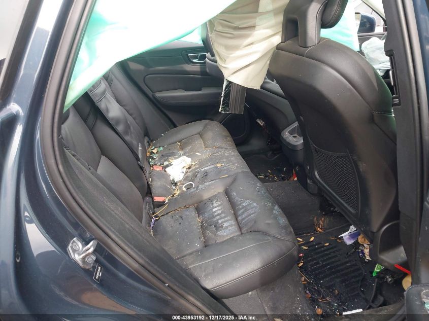 2018 Volvo Xc60 T6 Momentum VIN: YV4A22RK9J1044179 Lot: 43953192