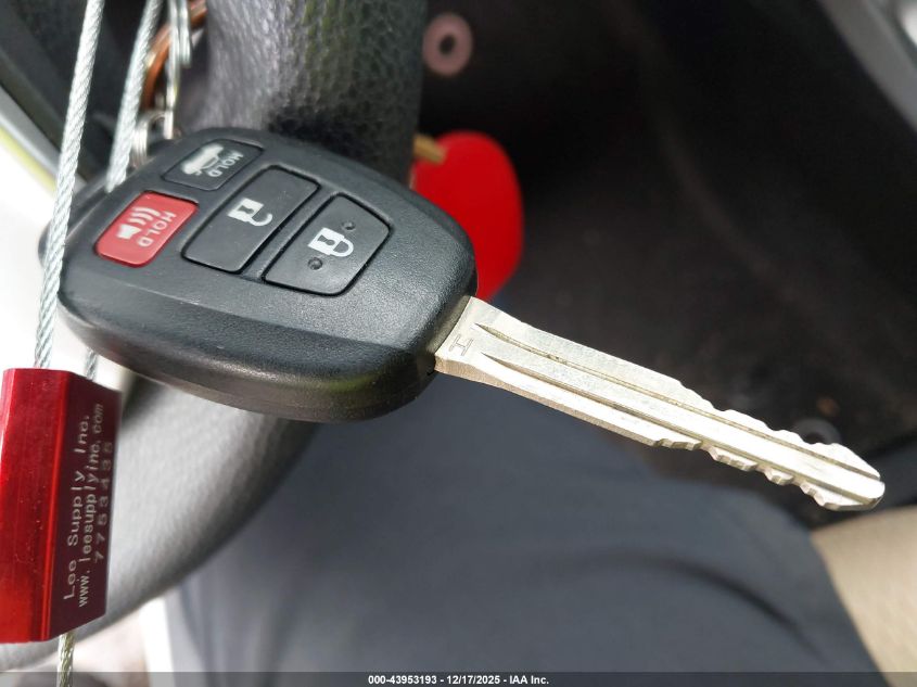 2018 Toyota Corolla Le VIN: 2T1BURHE4JC004478 Lot: 43953193