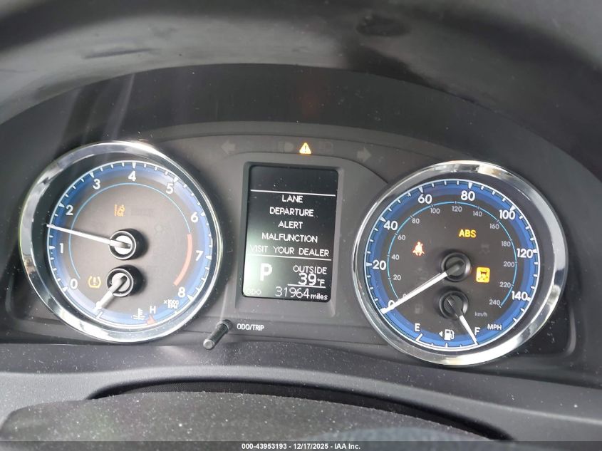 2018 Toyota Corolla Le VIN: 2T1BURHE4JC004478 Lot: 43953193