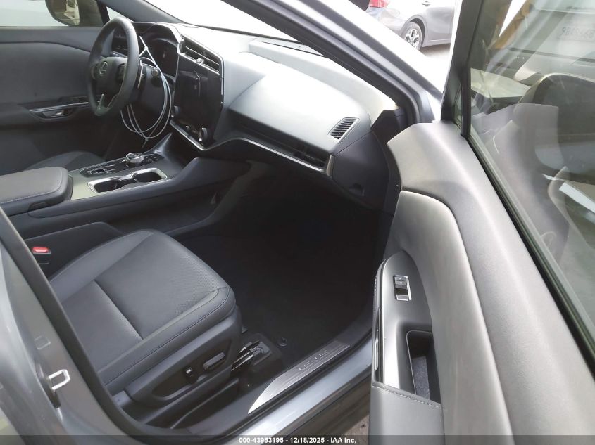 2025 Lexus Rz 300E VIN: JTJABABB8SA008201 Lot: 43953195