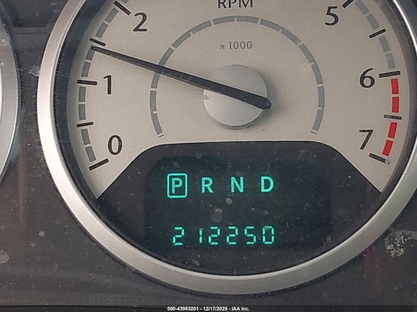 2008 Chrysler Town & Country Touring VIN: 2A8HR54P98R666927 Lot: 43953201