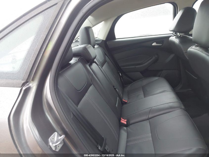 2014 Ford Focus Se VIN: 1FADP3F28EL240464 Lot: 43953204