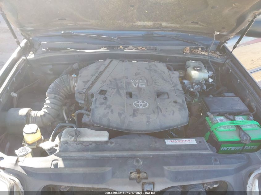 2004 Toyota 4Runner Sr5 V6 VIN: JTEBU14R040028099 Lot: 43953215