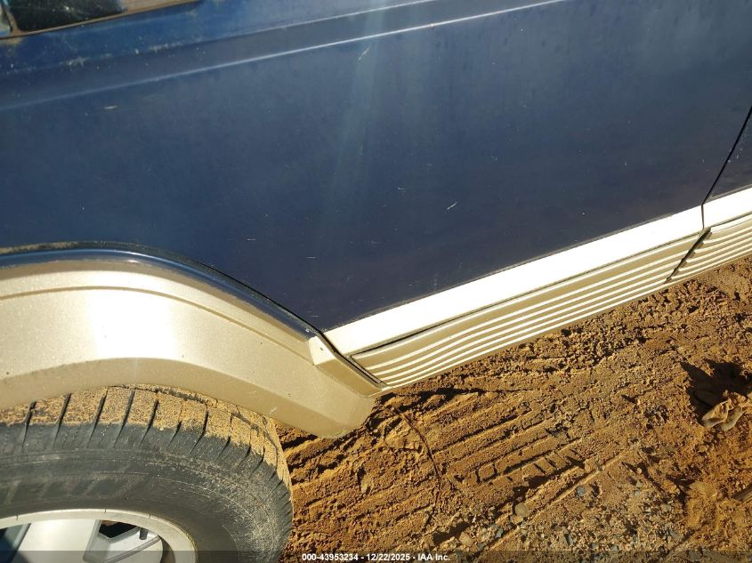 1993 Jeep Cherokee Country VIN: 1J4FJ78S0PL573859 Lot: 43953234