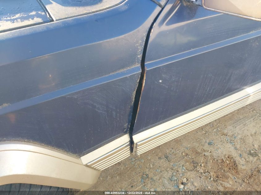 1993 Jeep Cherokee Country VIN: 1J4FJ78S0PL573859 Lot: 43953234