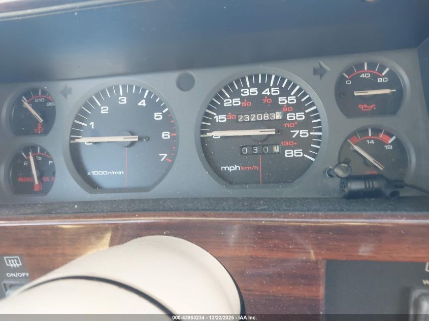 1993 Jeep Cherokee Country VIN: 1J4FJ78S0PL573859 Lot: 43953234