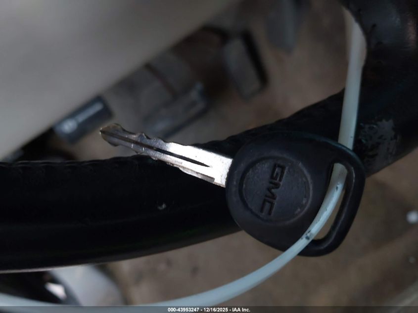 2001 GMC Yukon Xl 1500 Slt VIN: 3GKEC16T11G199162 Lot: 43953247