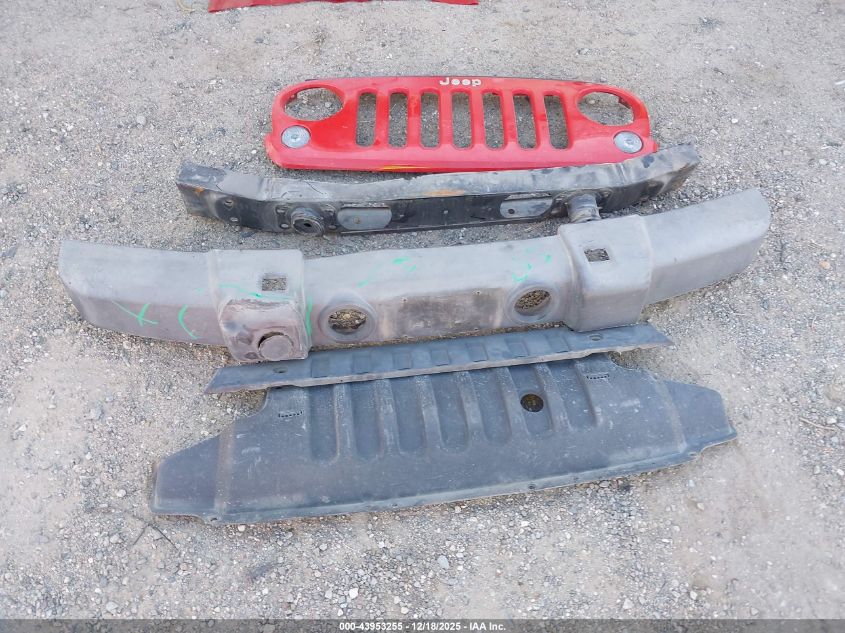 2018 Jeep Wrangler Jk Unlimited Sport S 4X4 VIN: 1C4HJWDG3JL915953 Lot: 43953255