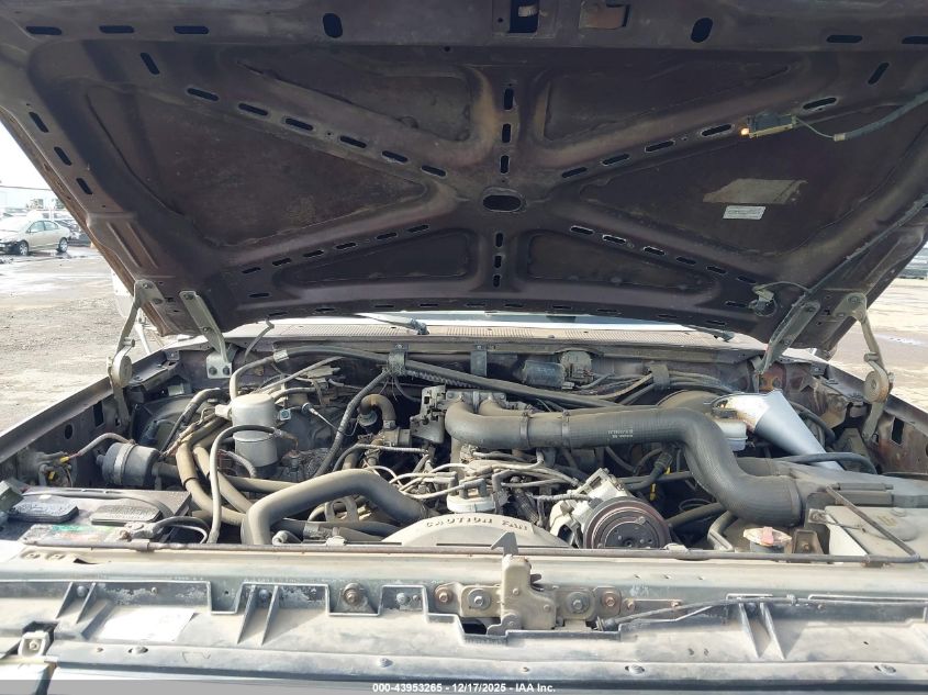 1990 Ford F250 VIN: 1FTHX26GXLKA16018 Lot: 43953265