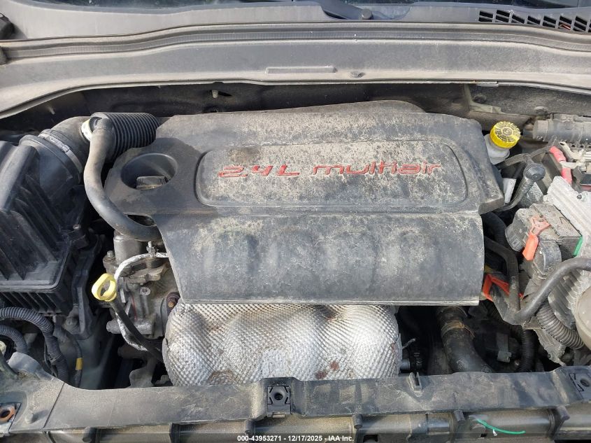 2017 Jeep Renegade Trailhawk 4X4 VIN: ZACCJBCB8HPF17992 Lot: 43953271