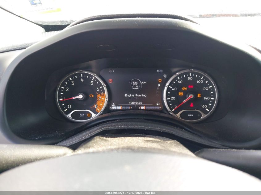 2017 Jeep Renegade Trailhawk 4X4 VIN: ZACCJBCB8HPF17992 Lot: 43953271