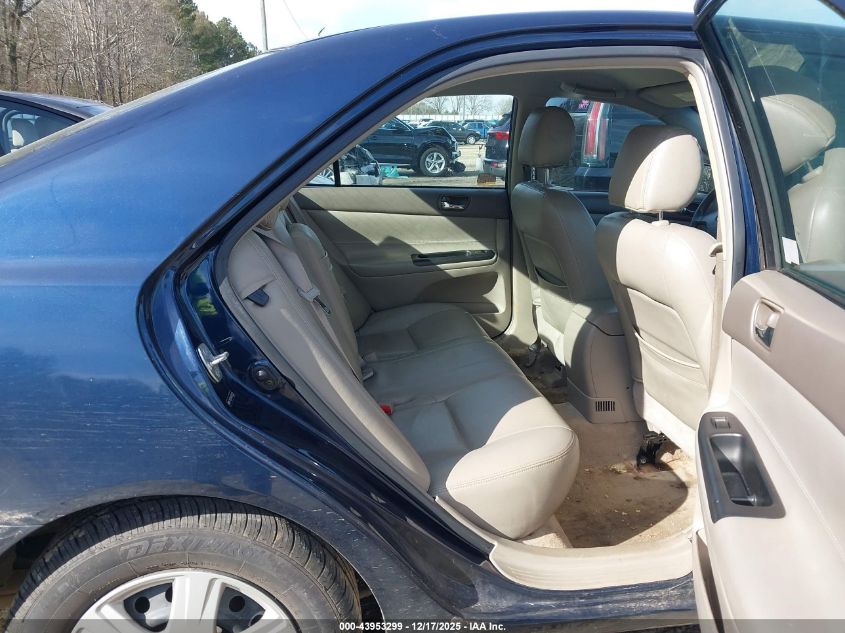 2004 Toyota Camry Le VIN: 4T1BE32K44U321429 Lot: 43953299