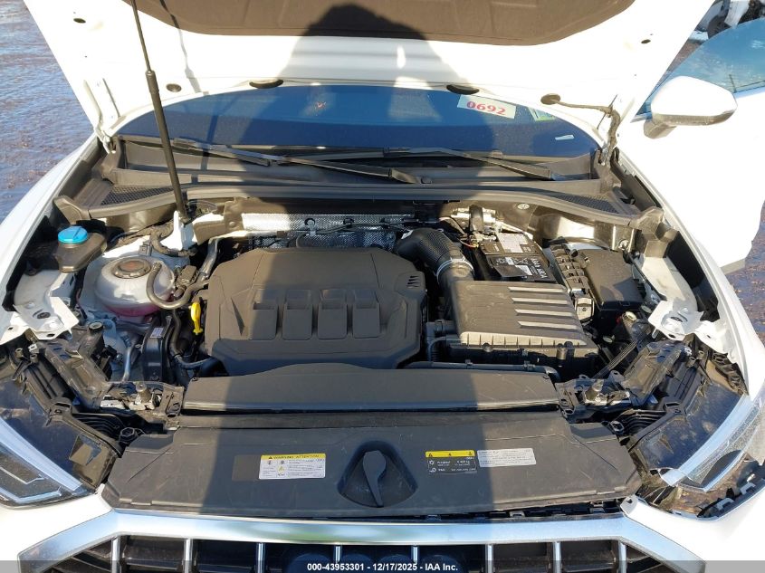 2025 Audi Q3 Premium 45 Tfsi S Line Quattro Tiptronic VIN: WA1EECF34S1065774 Lot: 43953301