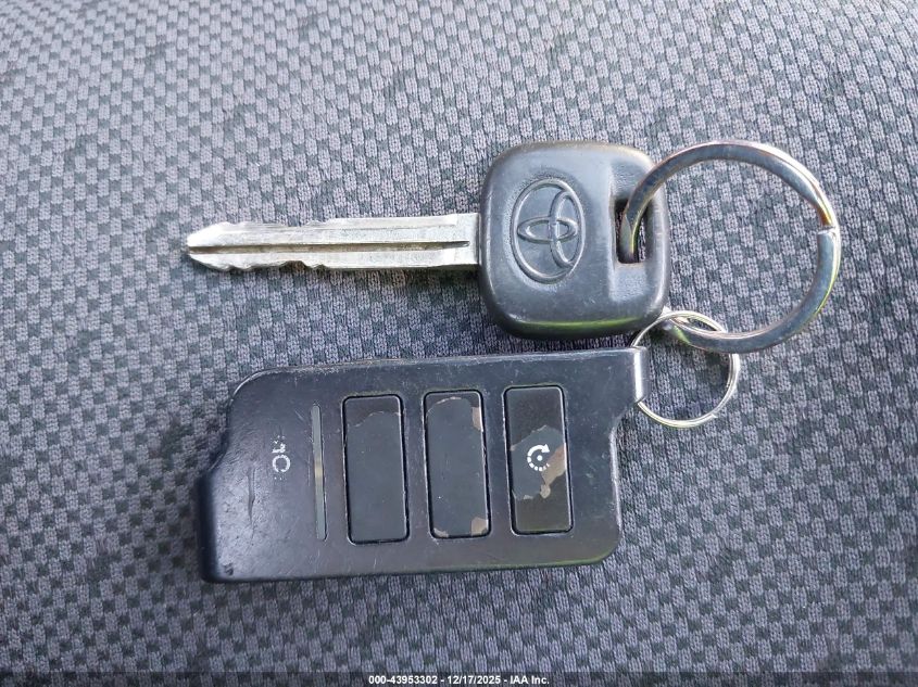 2010 Toyota Yaris VIN: JTDKT4K36A5315307 Lot: 43953302