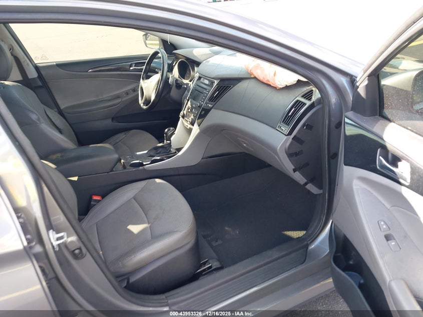 5NPEC4AB6EH927258 2014 HYUNDAI SONATA photo no. 5