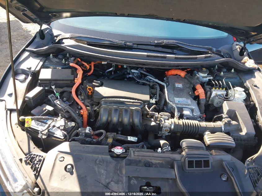 2018 Honda Clarity Plug-In Hybrid VIN: JHMZC5F16JC000367 Lot: 43953406