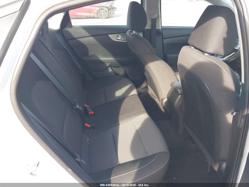 2023 Kia Forte Lxs VIN: 3KPF24AD0PE618773 Lot: 43953414