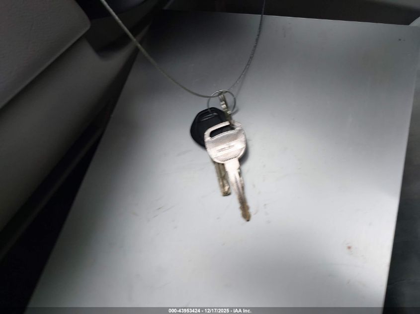 2005 Chevrolet Equinox Lt VIN: 2CNDL73F956041724 Lot: 43953424