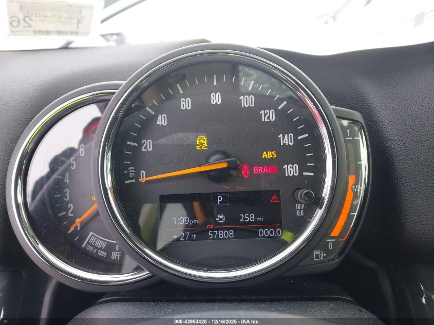 2019 Mini Countryman Cooper S VIN: WMZYT5C53K3G94783 Lot: 43953428