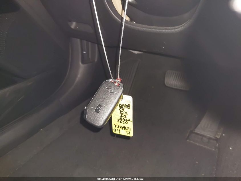 2024 Kia K5 Gt-Line VIN: 5XXG64J20RG235630 Lot: 43953440