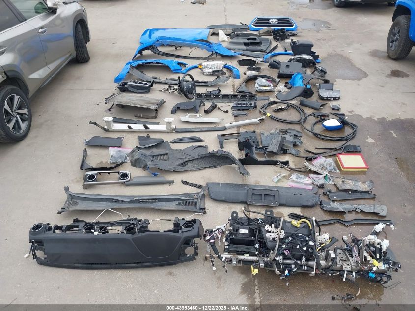 2020 Toyota Tacoma Sr5 V6 VIN: 3TMDZ5BN6LM080287 Lot: 43953460