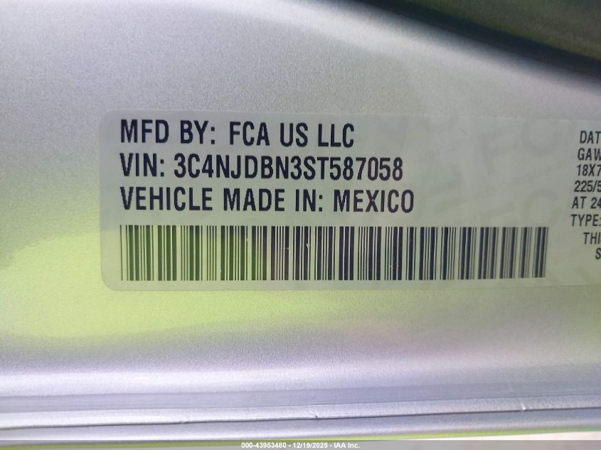 2025 Jeep Compass Latitude 4X4 VIN: 3C4NJDBN3ST587058 Lot: 43953480