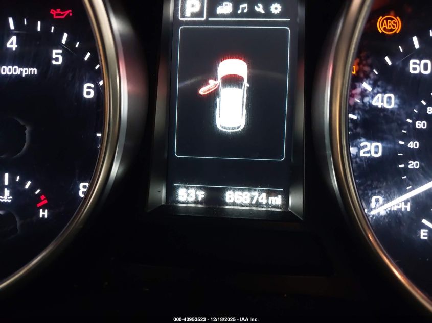 2018 Hyundai Santa Fe Sport 2.4L VIN: 5XYZUDLB4JG543525 Lot: 43953523