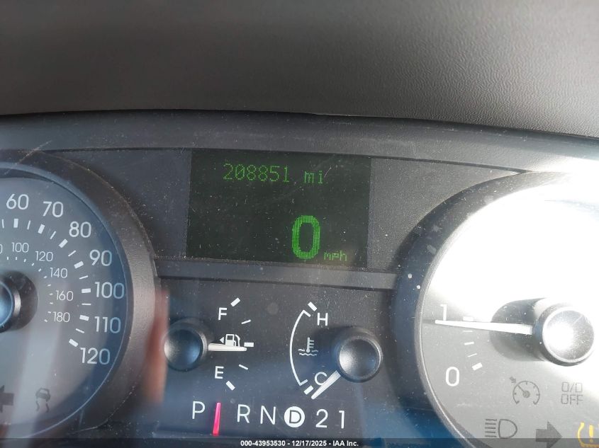 2010 Mercury Grand Marquis Ls (Fleet Only) VIN: 2MEBM7FV0AX600625 Lot: 43953530