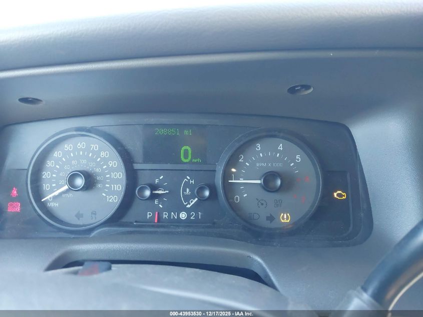 2010 Mercury Grand Marquis Ls (Fleet Only) VIN: 2MEBM7FV0AX600625 Lot: 43953530